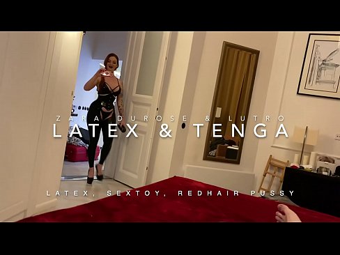 ❤️ Sister wamutu wofiyira atavala chovala cha latex chogwidwa ndi mchimwene wake wopeza Zolaula zamtundu wabwino pa ife